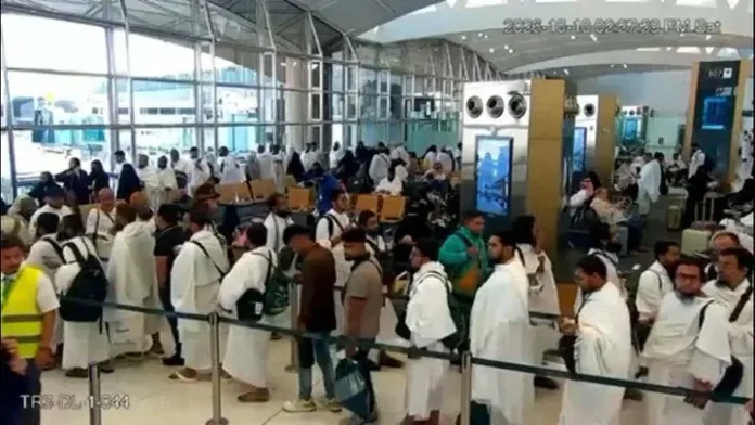 4159703