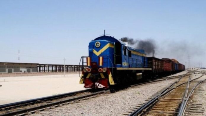 Train-1024x576-1-880x495